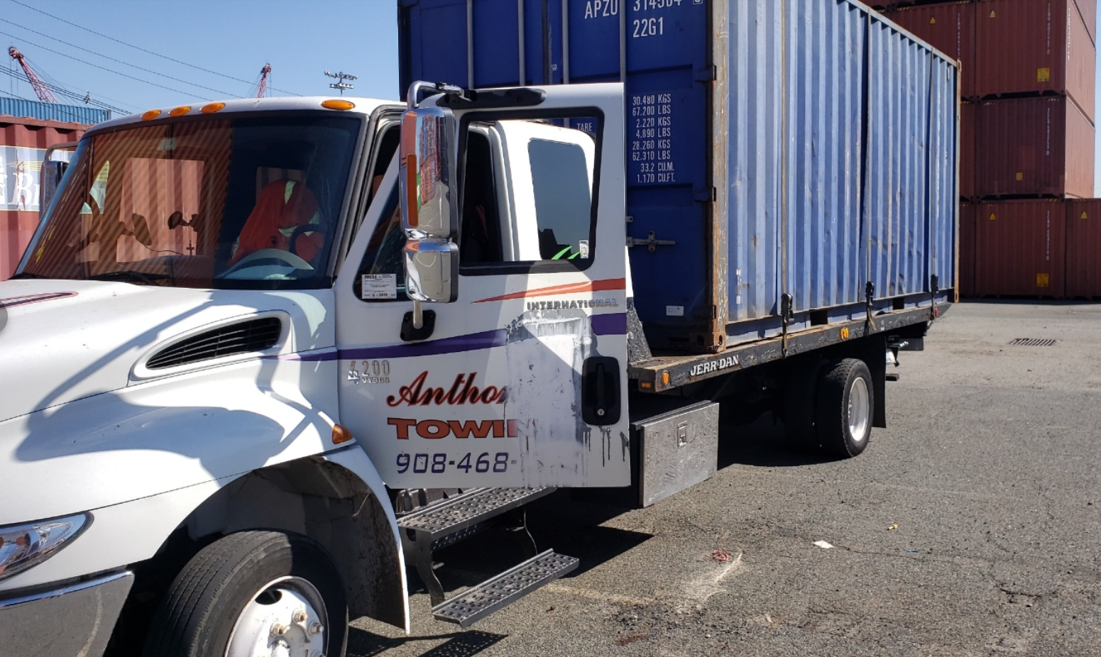 Anthonys Towing1 (2)